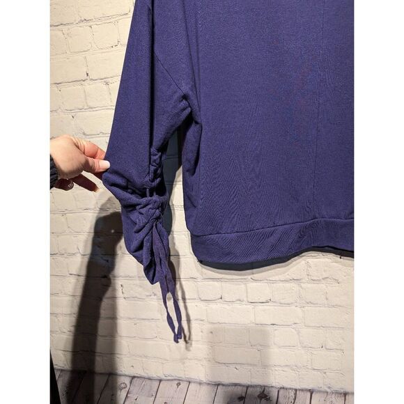 Fabletics oversized loungewear sweatshirt small+ - Picture 3 of 4